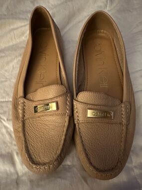 Calvin Klein Nude Beige Leather Moccasin Loafers with Gold Nameplate